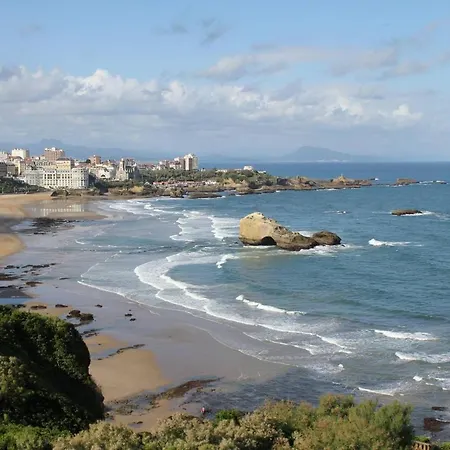 Gorgeous View Over The Ocean !! Apartment *