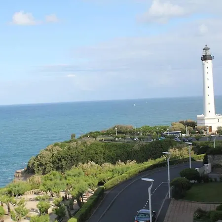 Gorgeous View Over The Ocean !! Biarritz